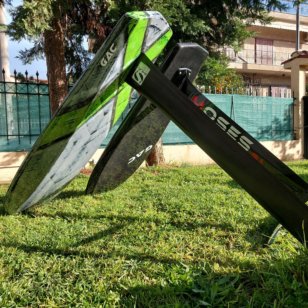 GAC custom Kite Foil Board - Race